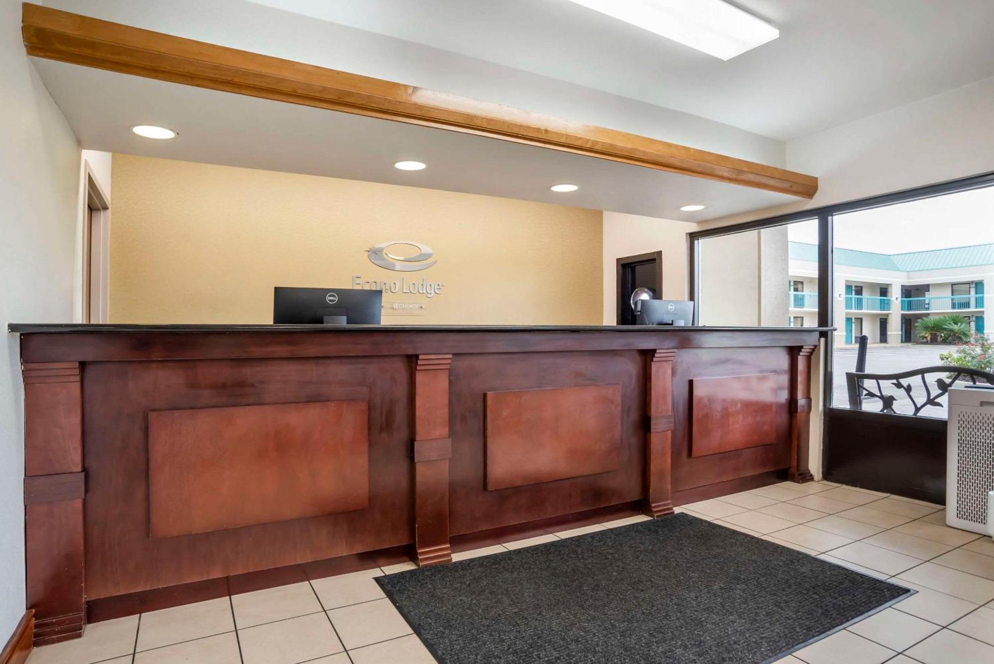 Econo Lodge Moss Point - Pascagoula Zewnętrze zdjęcie